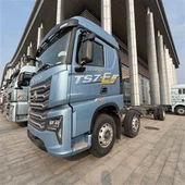 4x2 traktoru kravas automašīna